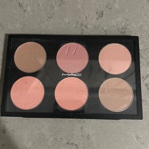 MAC cosmetics blusher, bronzer and highlighter palette